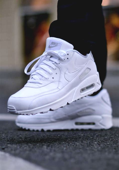 nike air max witte zoon|White Nike Max Air.